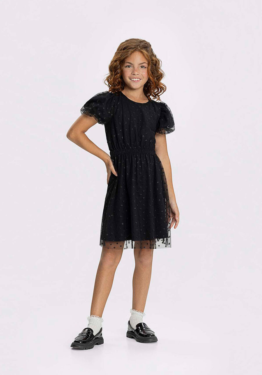 Vestido Curto Infantil Com Mangas Bufantes Em Tule Estampado, PRETO. Vestido Curto Infantil Com Mangas Bufantes Em Tule Estampado, PRETO, large.