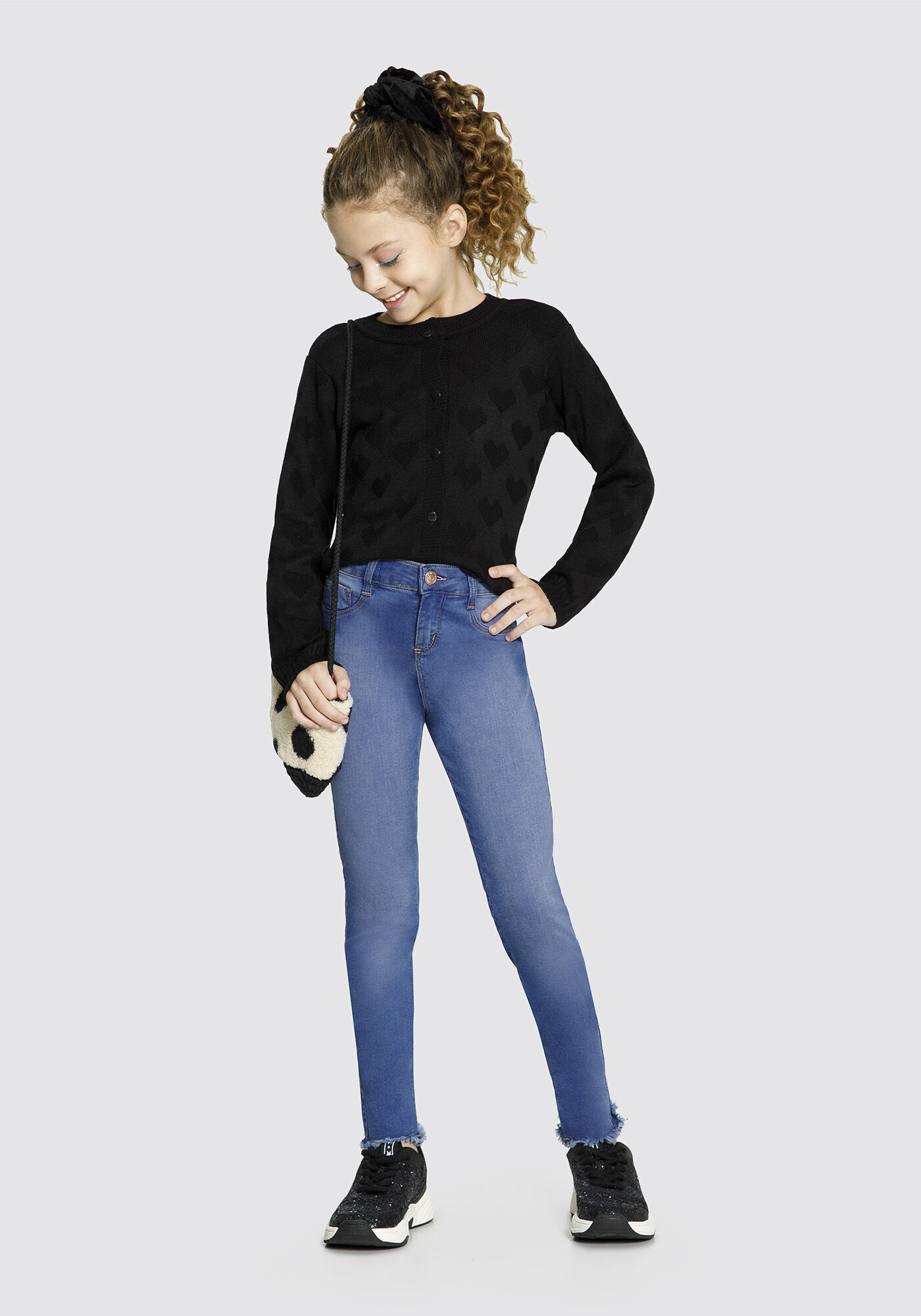 Bainha de calça jeans desfiada 2025
